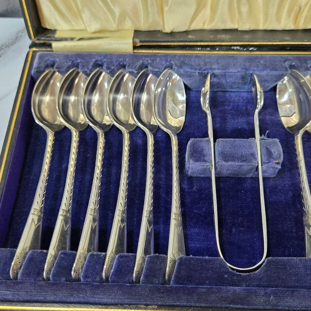HAMILTON LAIDLAW Victorian Cased Teaspoon Sugar Tong Set 13 Pc Silver Plate